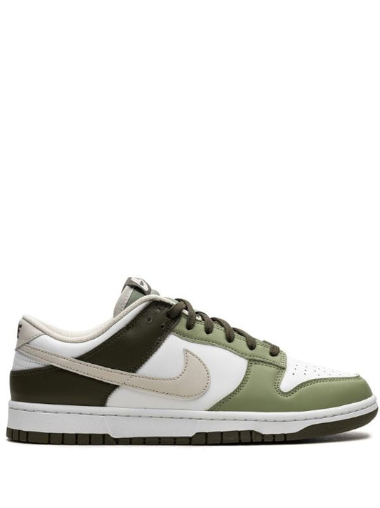 Nike Dunk Low "Oil Green"